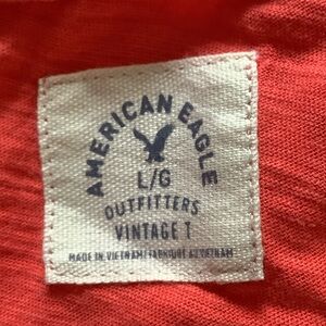 5/$25. American Eagle Outfitters Coral Short Sleeve “Vintage T” T-shirt Large